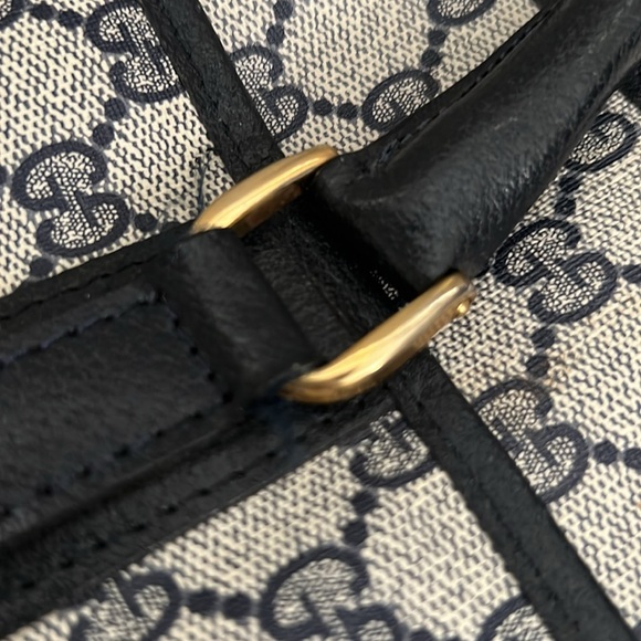 Gucci Authentic Vintage Tote 🔥 - Picture 16 of 17